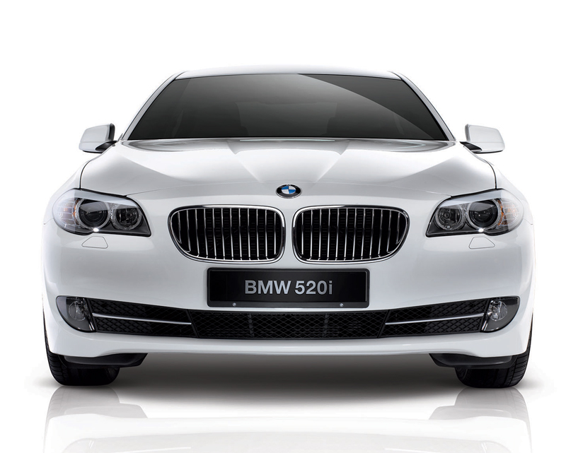 BMW’s 520i Executive 2013 model won by Nisar Valiyavalappil 